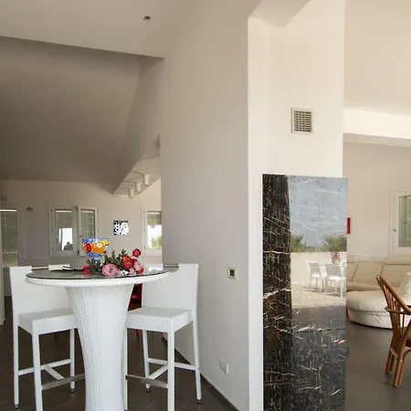 Afrodite | Luxury And Pool * Custonaci